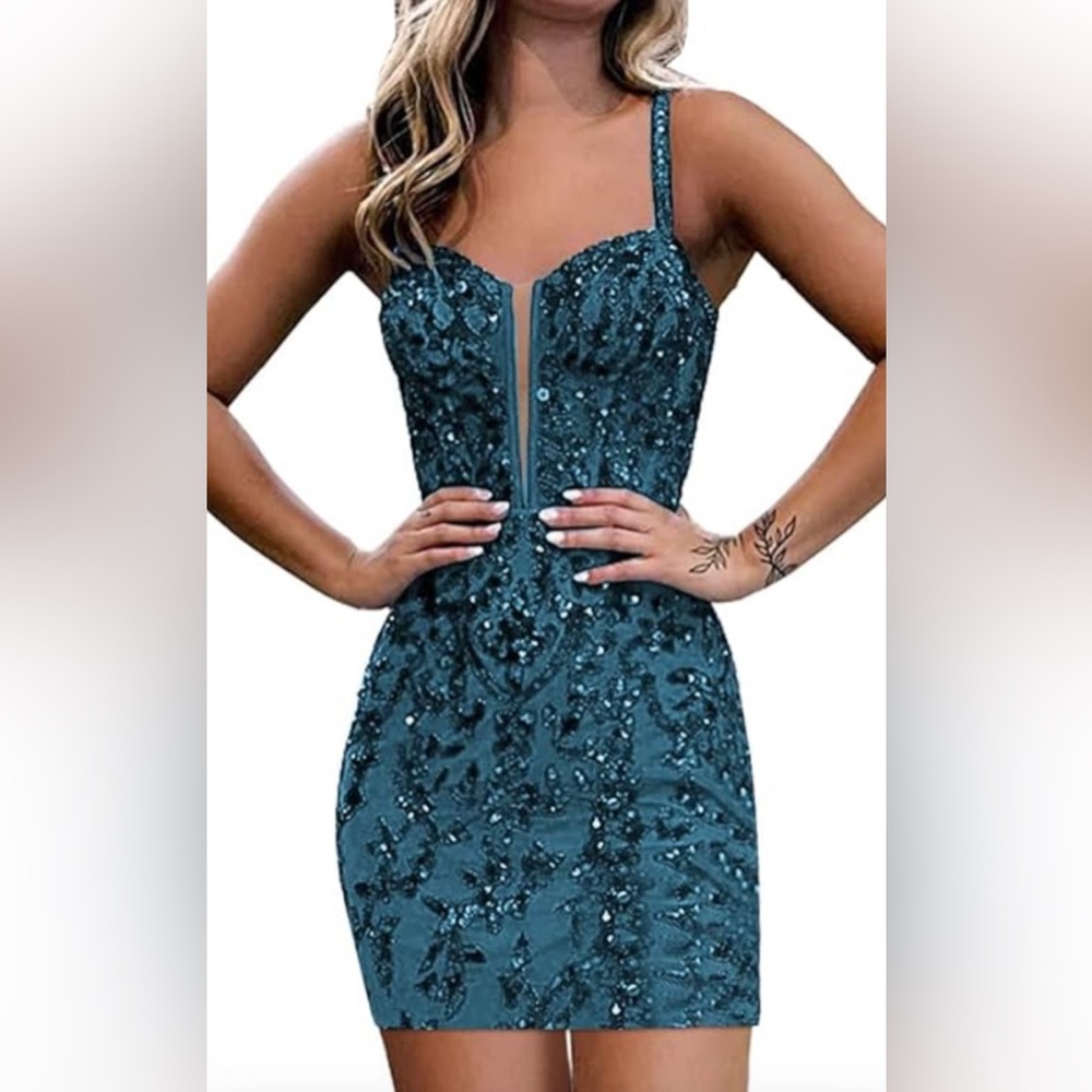 NWT Floral Lace Sequin Homecoming Dress